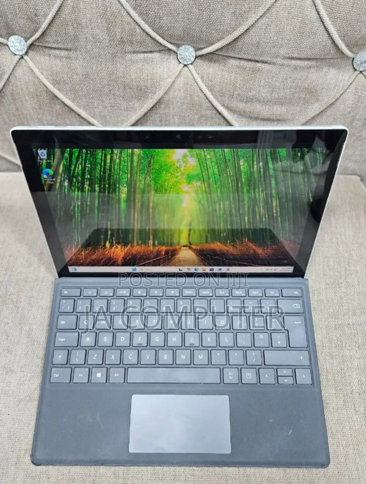 New Laptop Microsoft Surface Pro 7 16GB Intel Core I7 SSD 256GB