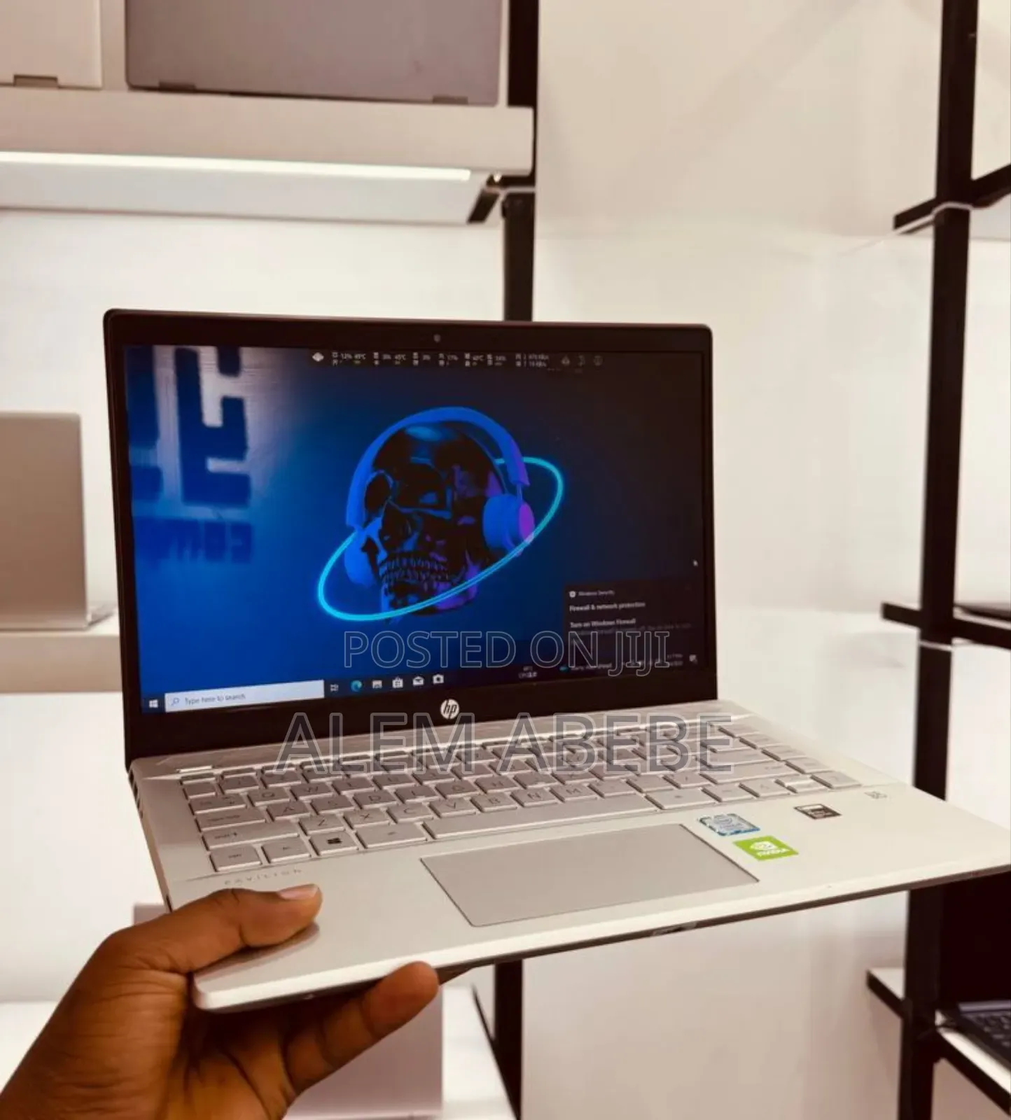 New Laptop HP Pavilion 14 8GB Intel Core I5 SSD 256GB
