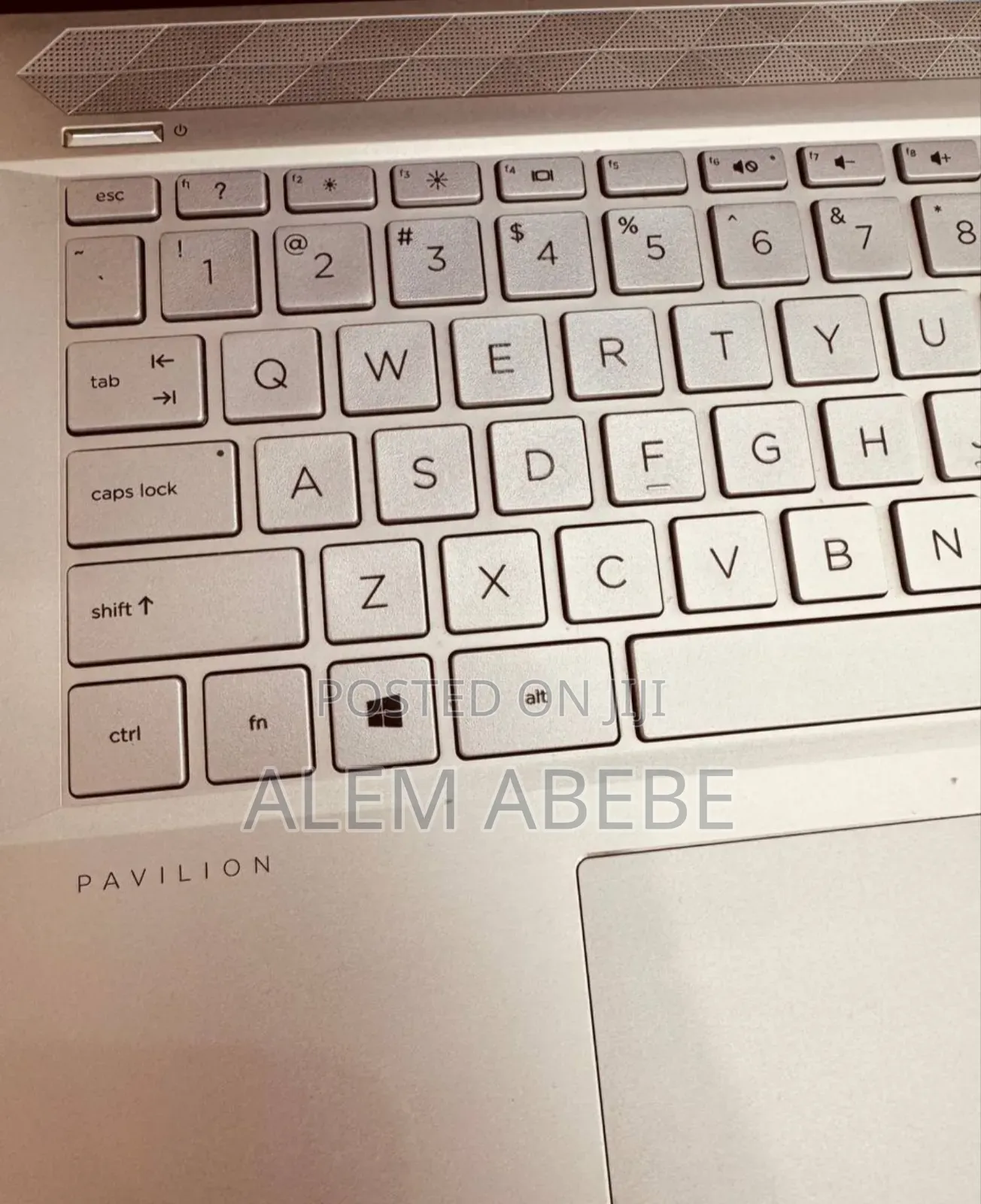 New Laptop HP Pavilion 14 8GB Intel Core I5 SSD 256GB