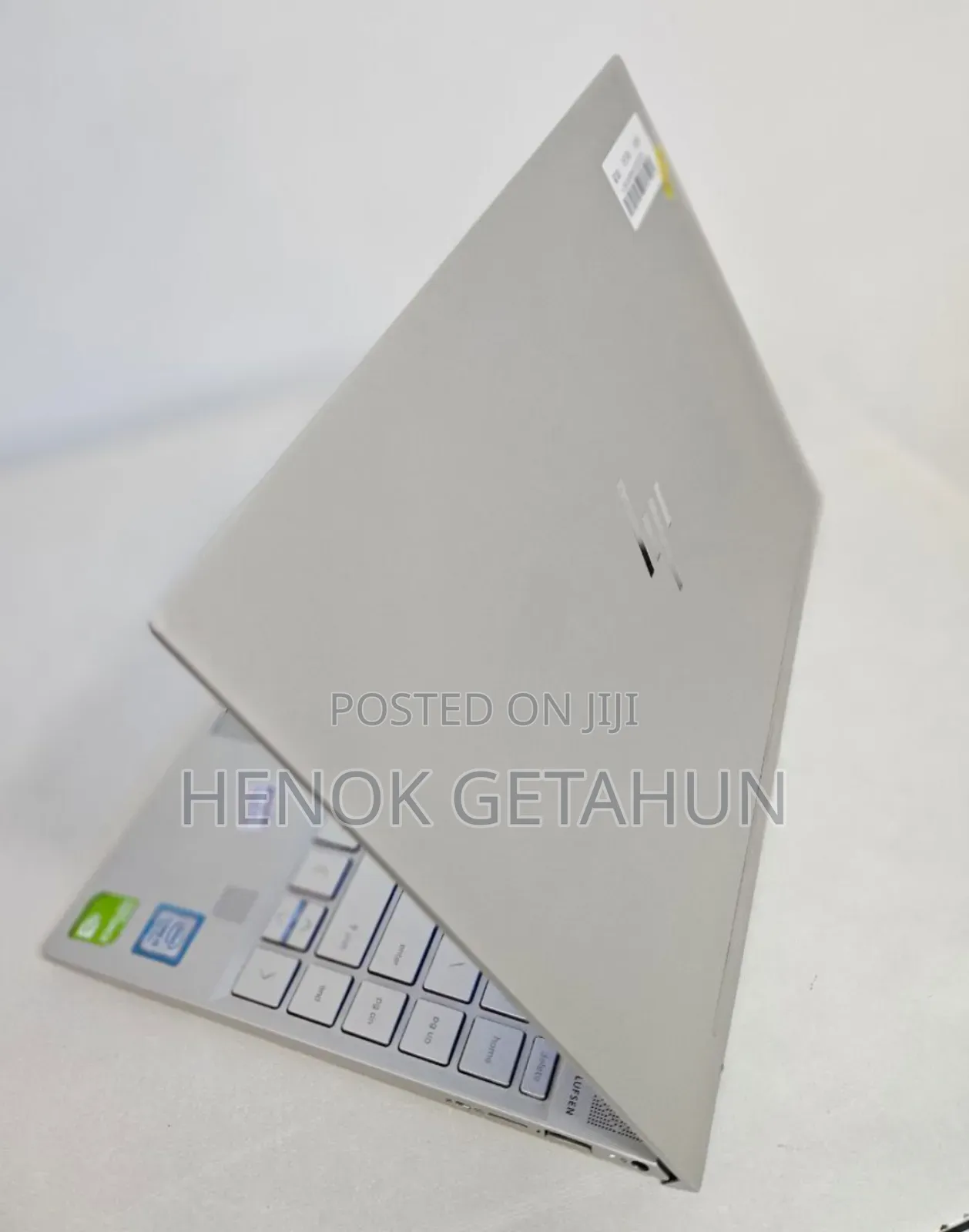 New Laptop HP Envy x360 8GB Intel Core i5 SSD 512GB