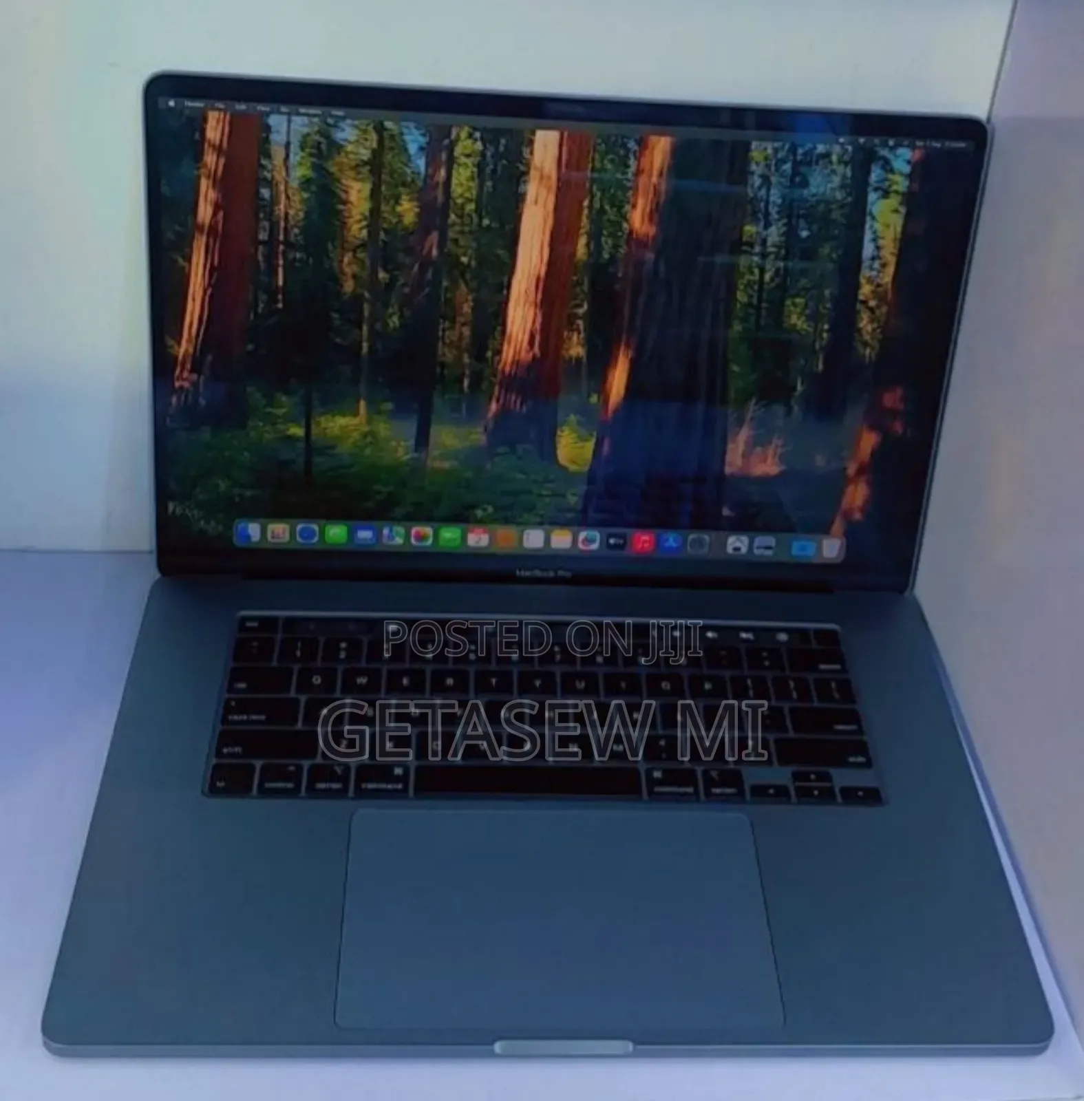 New Laptop Apple MacBook Pro 2019 32GB Intel Core I9 SSD 1T