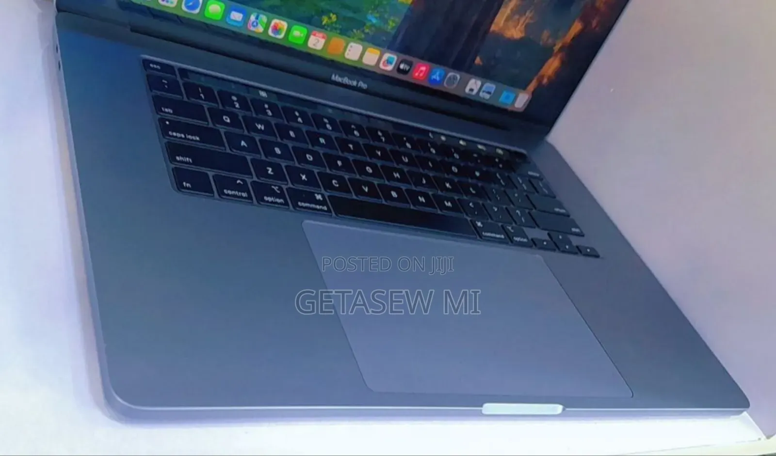 New Laptop Apple MacBook Pro 2019 32GB Intel Core I9 SSD 1T