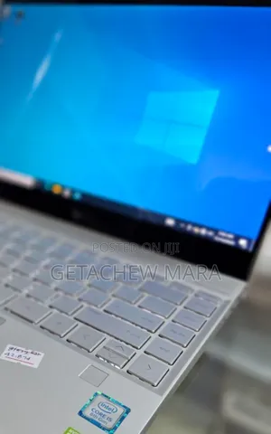 New Laptop HP Envy X360 8GB Intel Core I5 SSD 512GB