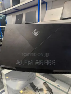 New Laptop HP Omen 17 16GB Intel Core I7 SSD 512GB