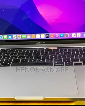 New Laptop Apple MacBook 32GB Intel Core I9 SSD 512GB