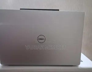 New Laptop Dell 16GB Intel Core i7 SSD 512GB