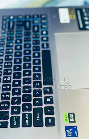 New Laptop Acer Predator Helios Neo 16 16GB Intel Core Ultra 9 SSD 1T