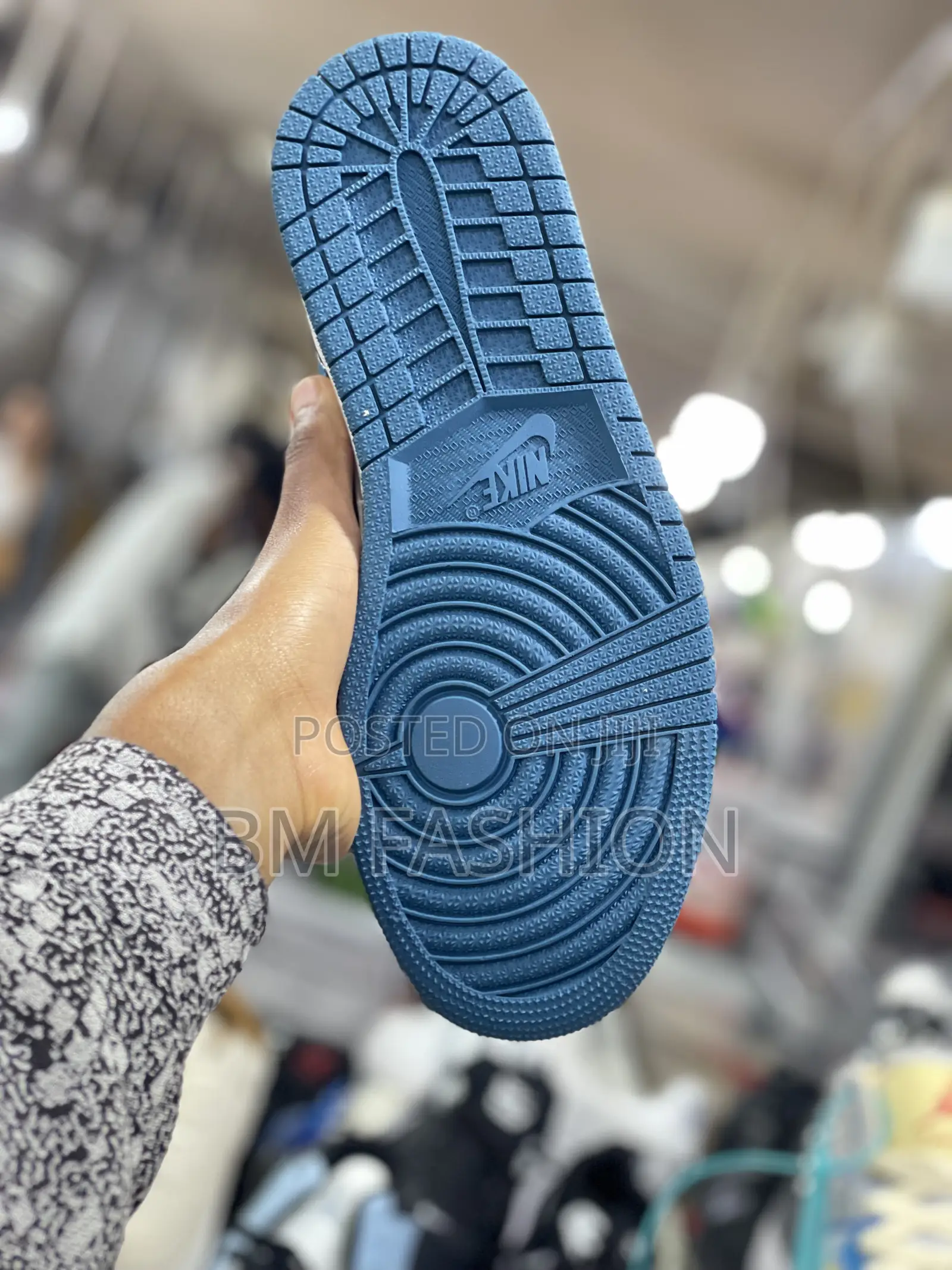 Jordan 1 Chicago Blue Brand New Mens Sneakers