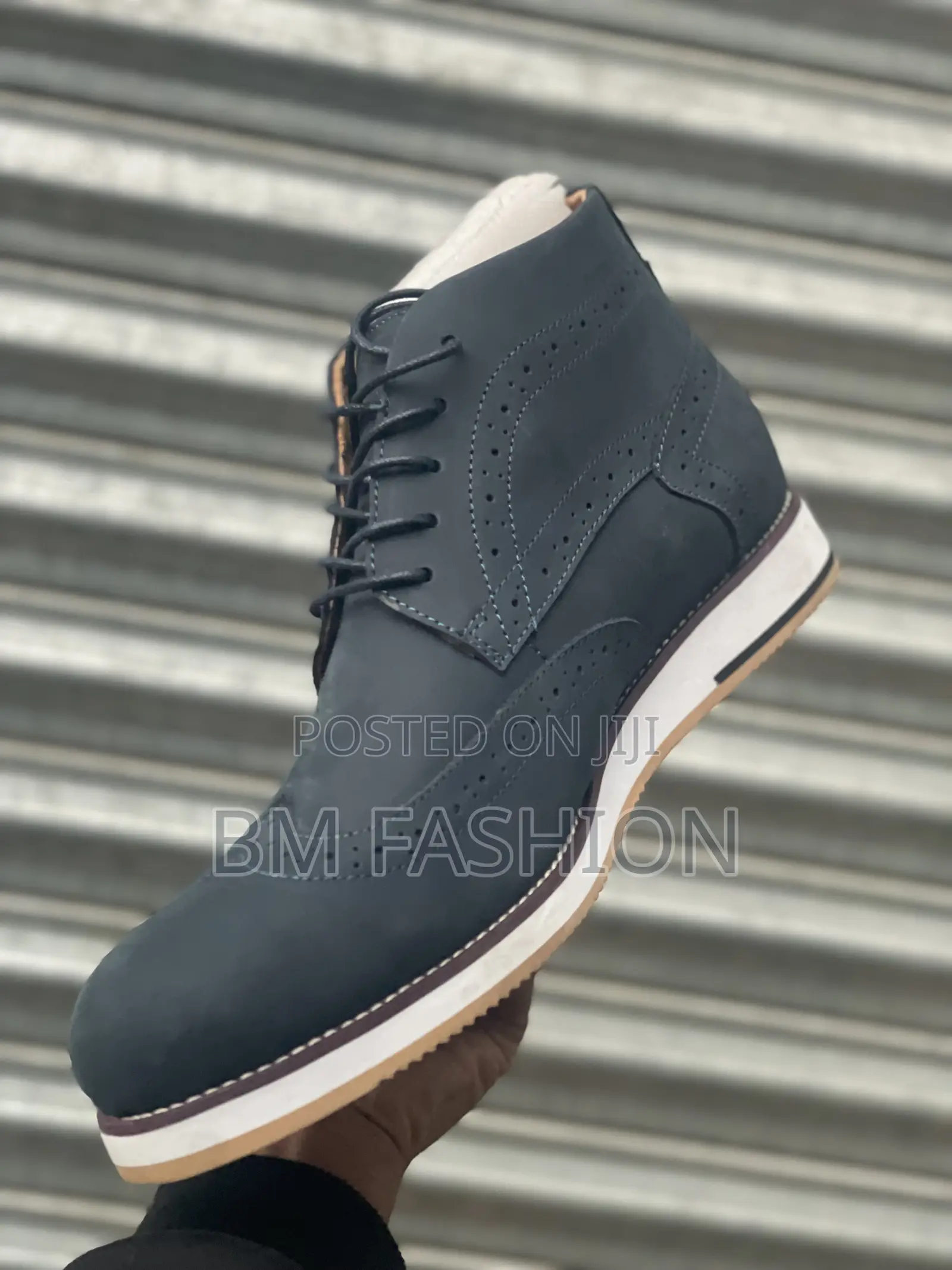 Genuine Clarks Chelsea Boots With Laces Blue Black