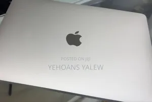 New Laptop Apple MacBook Air 2020 8GB Intel Core I5 SSD 512GB