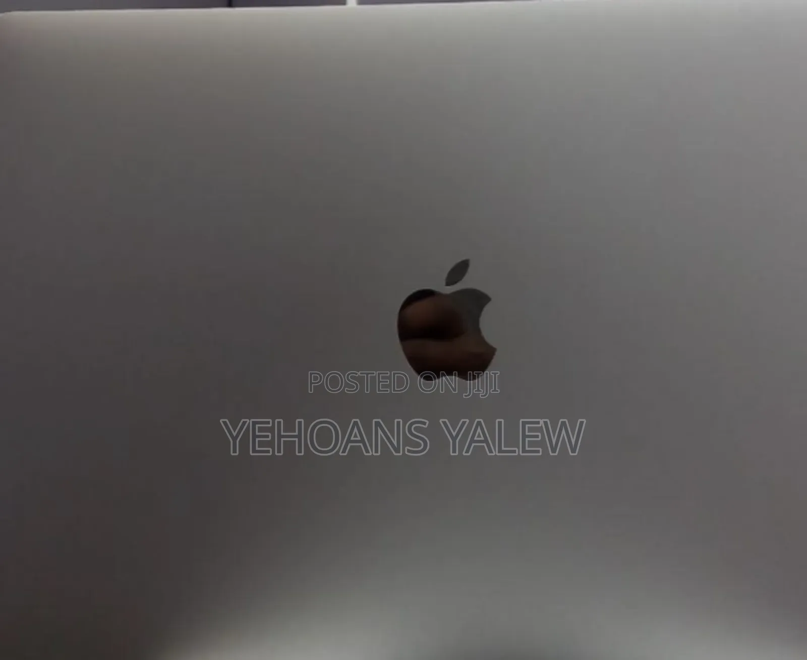 New Laptop Apple MacBook Air 2020 8GB Intel Core I5 SSD 512GB