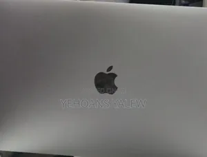 New Laptop Apple MacBook Air 2020 8GB Intel Core I5 SSD 512GB