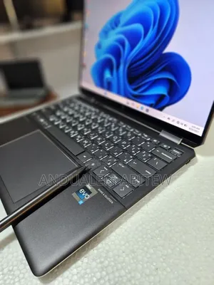New Laptop HP Spectre 14 16GB Intel Core I7 SSD 1T