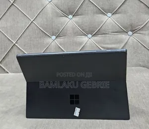 New Laptop Microsoft Surface Pro 6 8GB Intel Core I7 SSD 256GB