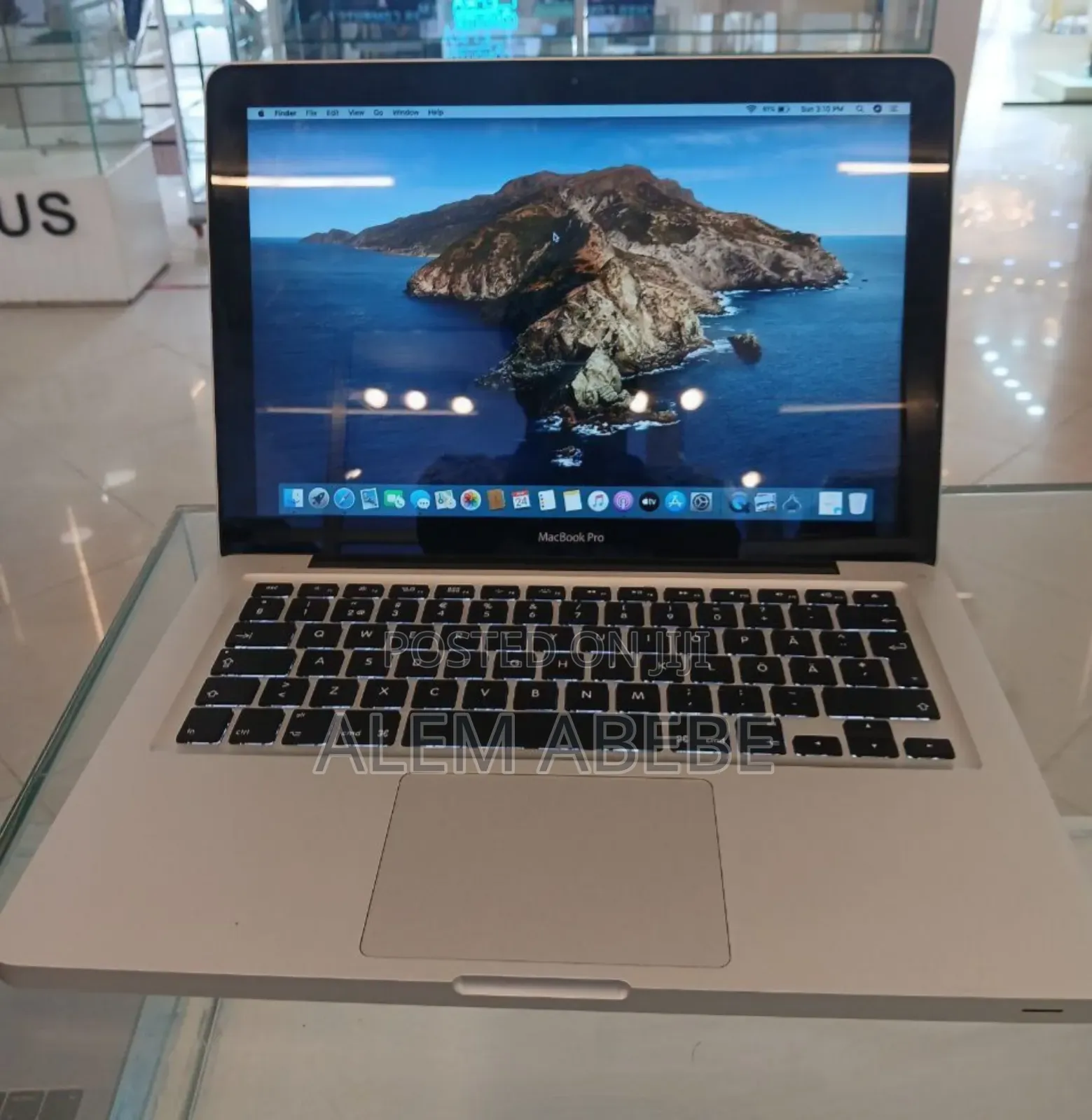 New Laptop Apple MacBook 2012 4GB Intel Core I5 SSD 256GB