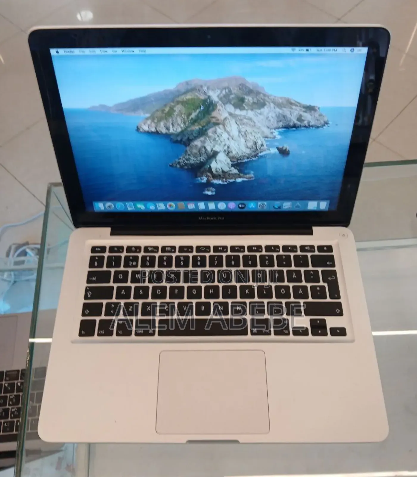 New Laptop Apple MacBook 2012 4GB Intel Core I5 SSD 256GB