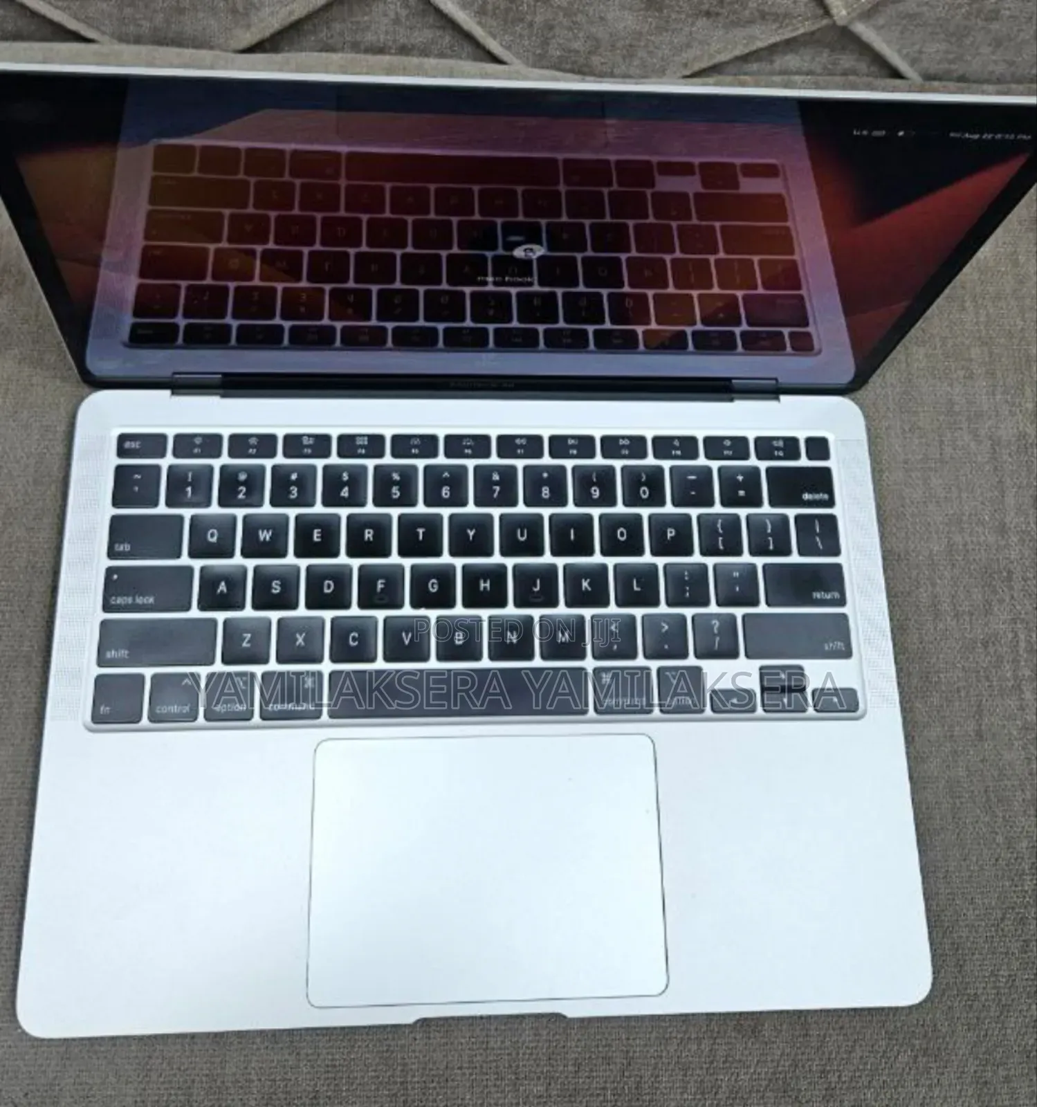 New Laptop Apple MacBook Air 2020 8GB Apple M1 SSD 512GB