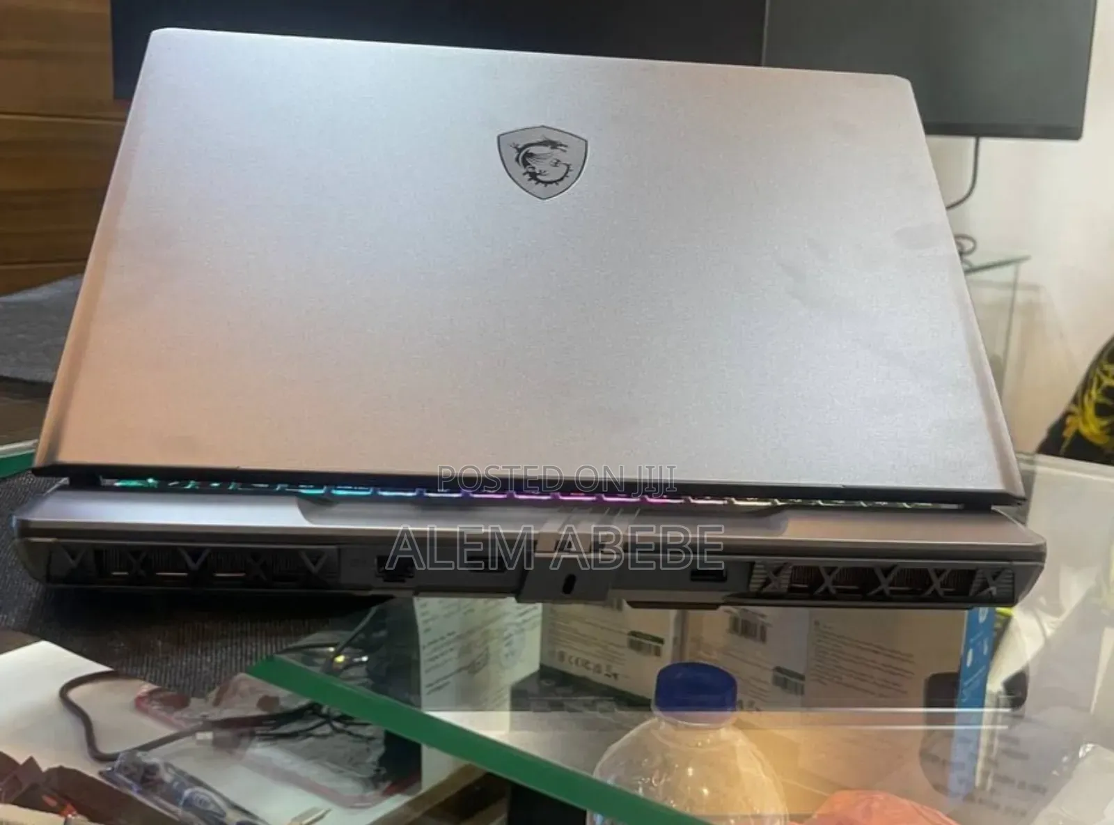 New Laptop MSI Vector 16 HX AI A2XWIG 16GB Intel Core Ultra 7 SSD 1T
