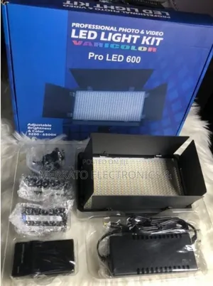 Photo - Camera Light | Led Light Pro U600 With Battery | ካሜራ ላይት