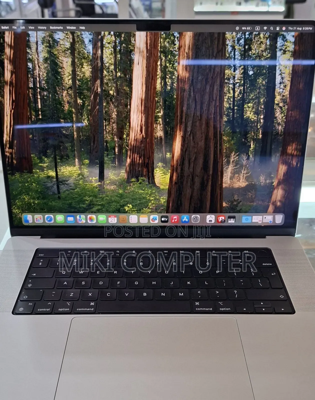 New Laptop Apple MacBook Air 2022 M2 8GB Intel SSD 256GB