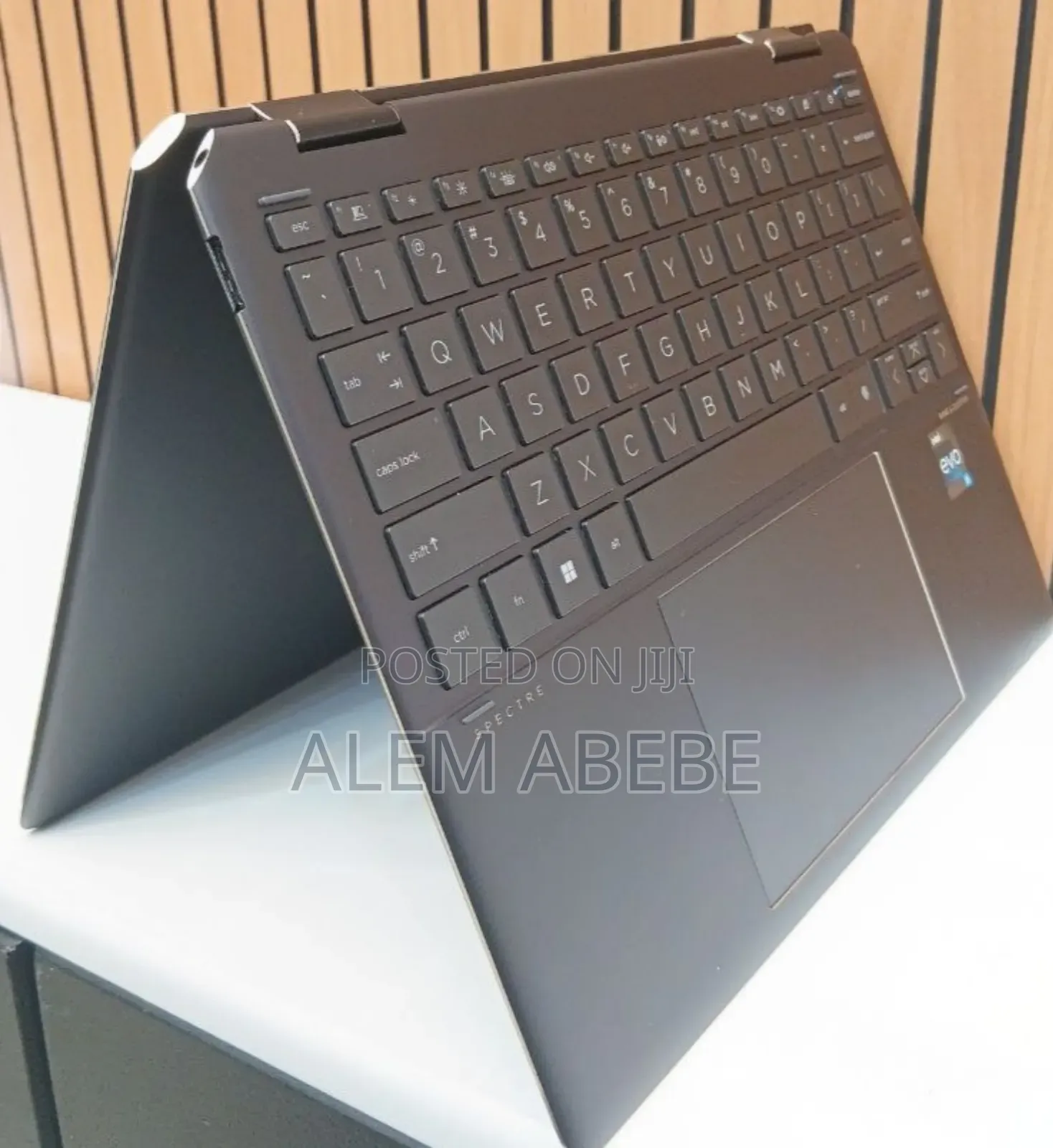 New Laptop HP Spectre 16GB Intel Core I7 SSD 1T