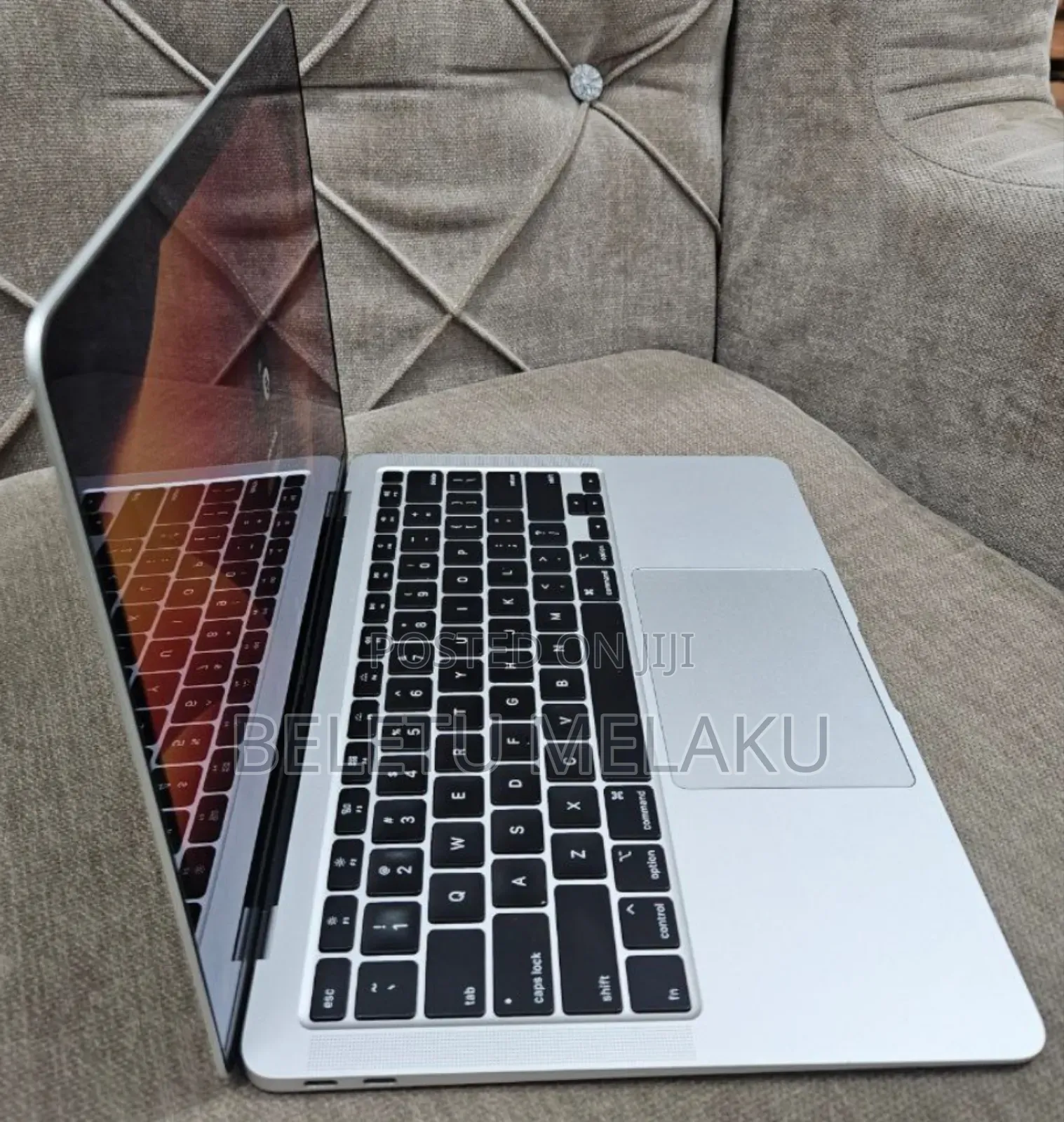 New Laptop Apple MacBook Air 2020 8GB Intel Core I5 SSD 512GB