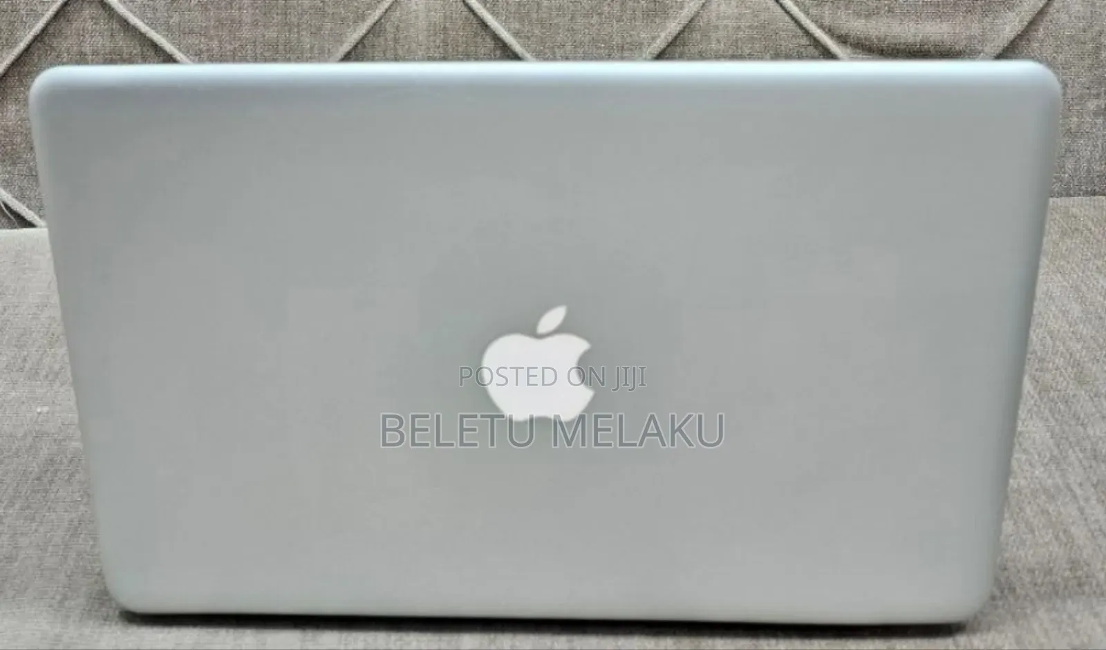 New Laptop Apple MacBook 2017 8GB Intel Core I5 SSD 256GB