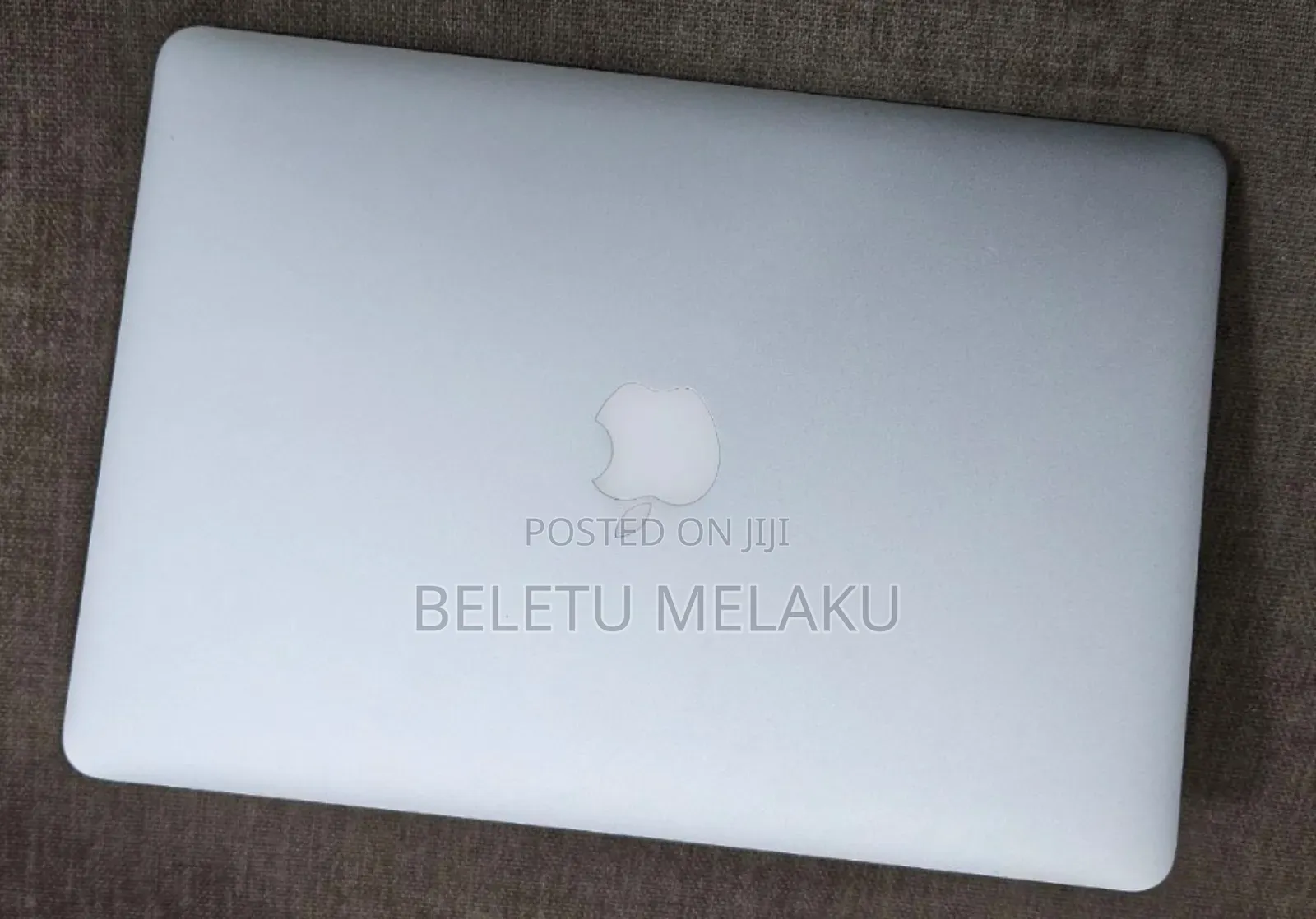 New Laptop Apple MacBook 2017 8GB Intel Core I5 SSD 256GB