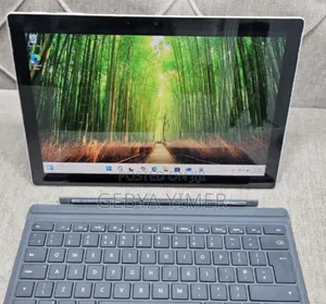 Photo - New Laptop Microsoft Surface 16GB Intel Core I7 SSD 256GB