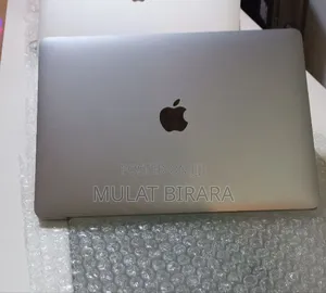 New Laptop Apple MacBook Air 2020 M1 8GB Intel Core I7 SSD 256GB