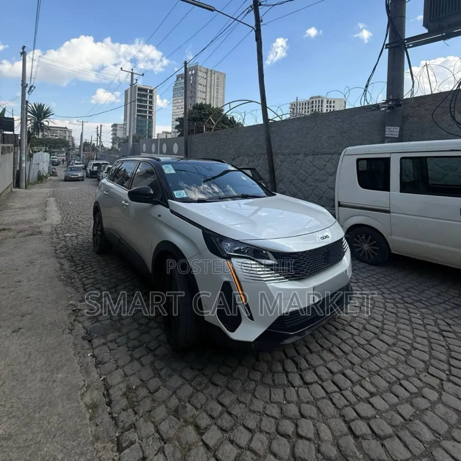 Peugeot 5008 2022 White