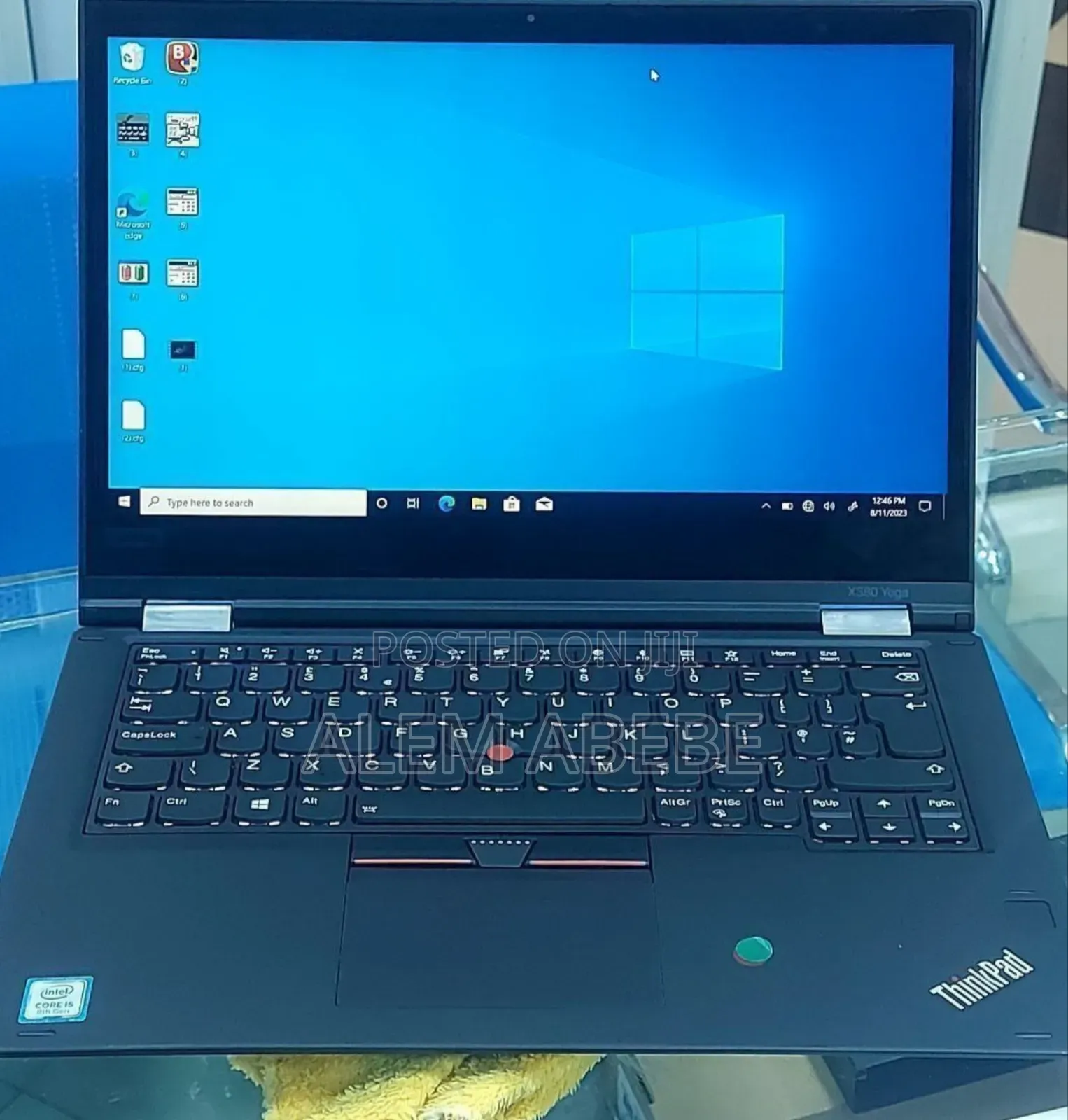 New Laptop Lenovo Yoga 910 8GB Intel Core I5 SSD 512GB