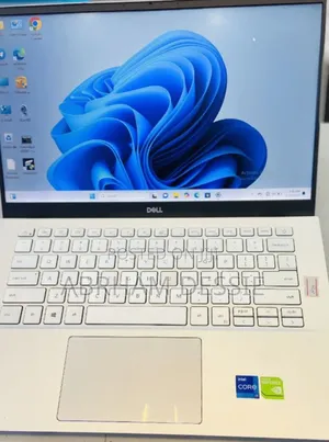 Photo - New Laptop Dell 16GB Intel Core I7 SSD 512GB