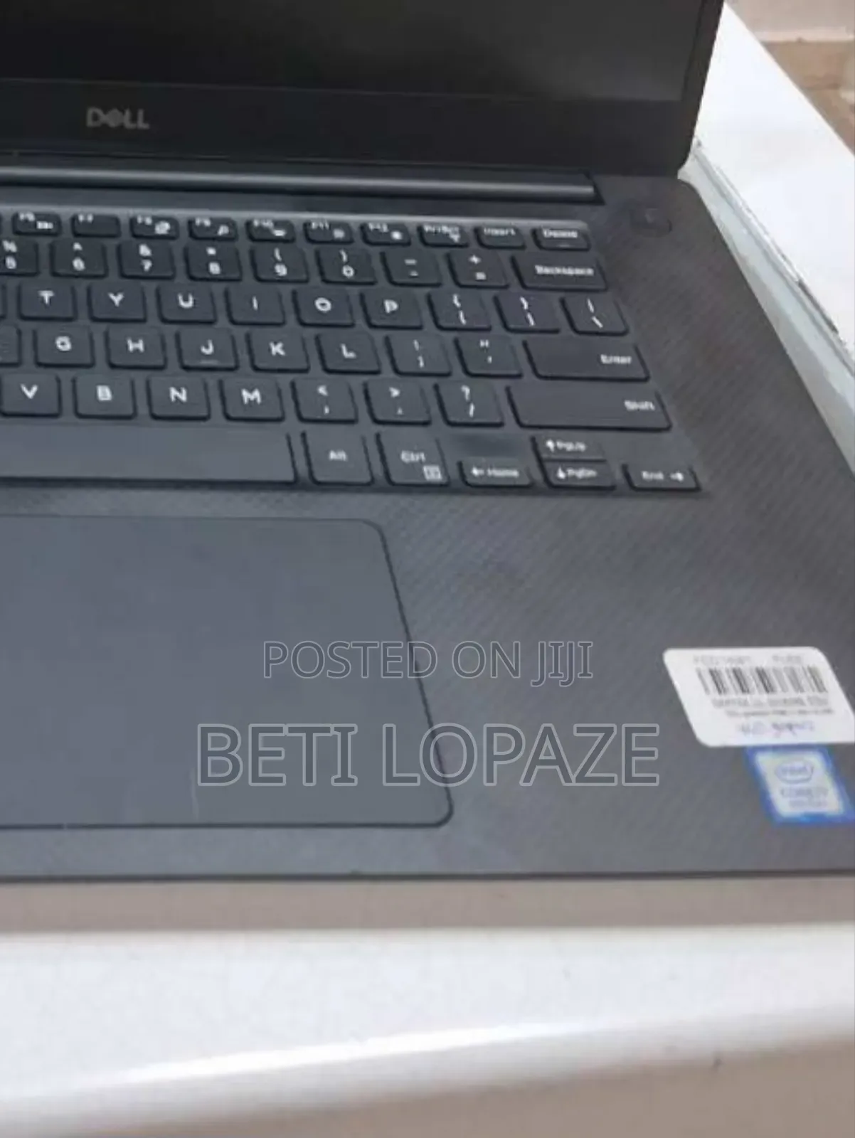 New Laptop Dell Precision 15 3520 16GB Intel Core I7 SSD 512GB