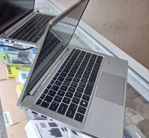 New Laptop HP EliteBook 845 G8 16GB AMD Ryzen 5 SSD 512GB
