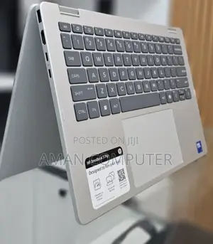 New Laptop HP OmniBook 5 Flip 16GB Intel Core I5 SSD 512GB