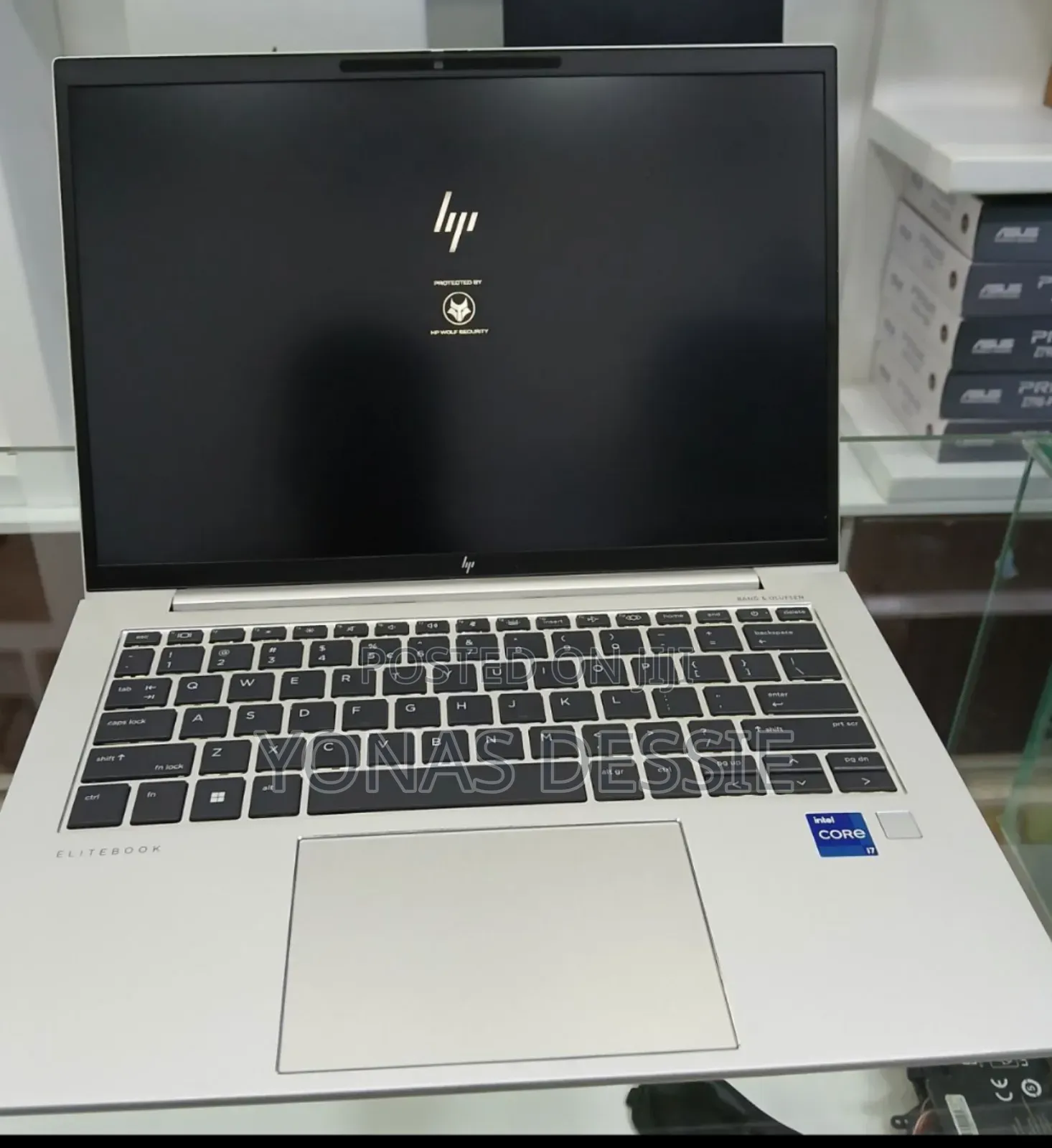 New Laptop HP EliteBook 830 G8 16GB Intel Core I7 SSD 512GB