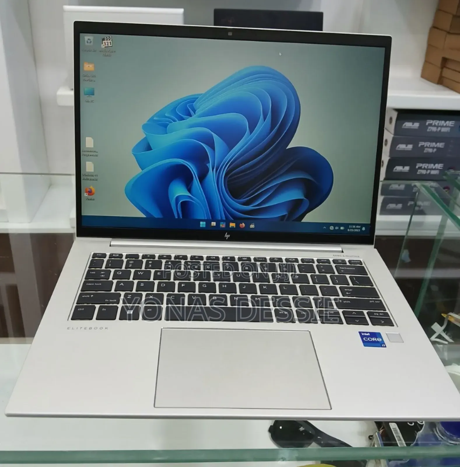 New Laptop HP EliteBook 830 G8 16GB Intel Core I7 SSD 512GB