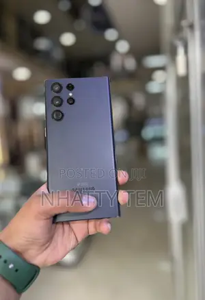 Photo - Samsung Galaxy S22 Ultra 512 GB Black