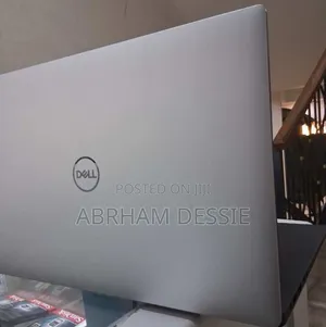 New Laptop Dell 16GB Intel Core I7 SSD 512GB