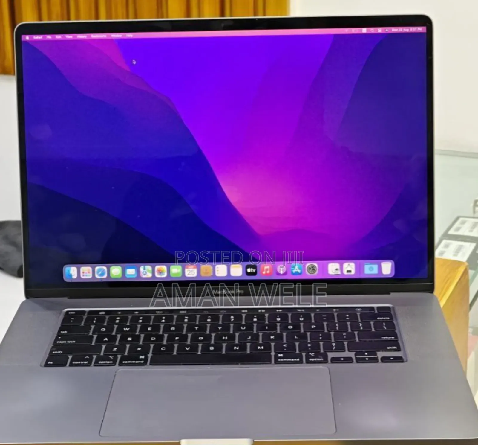New Laptop Apple MacBook Pro 2019 32GB Intel Core I9 SSD 512GB