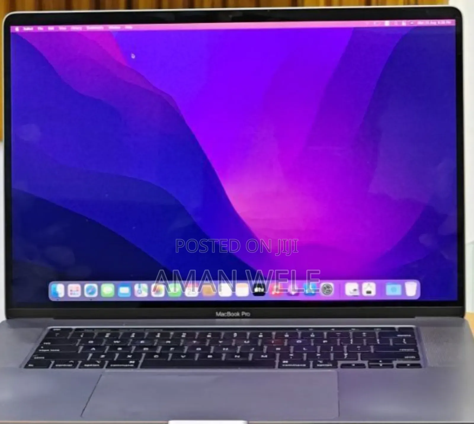 New Laptop Apple MacBook Pro 2019 32GB Intel Core I9 SSD 512GB
