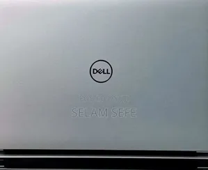 New Laptop Dell Precision 15 3520 16GB Intel Core I7 SSD 512GB