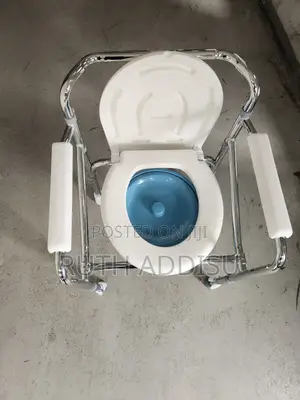 Photo - Toilet Chair肺病poty Chair腔說commode Medical Chair雞湯medical Toilet Chair