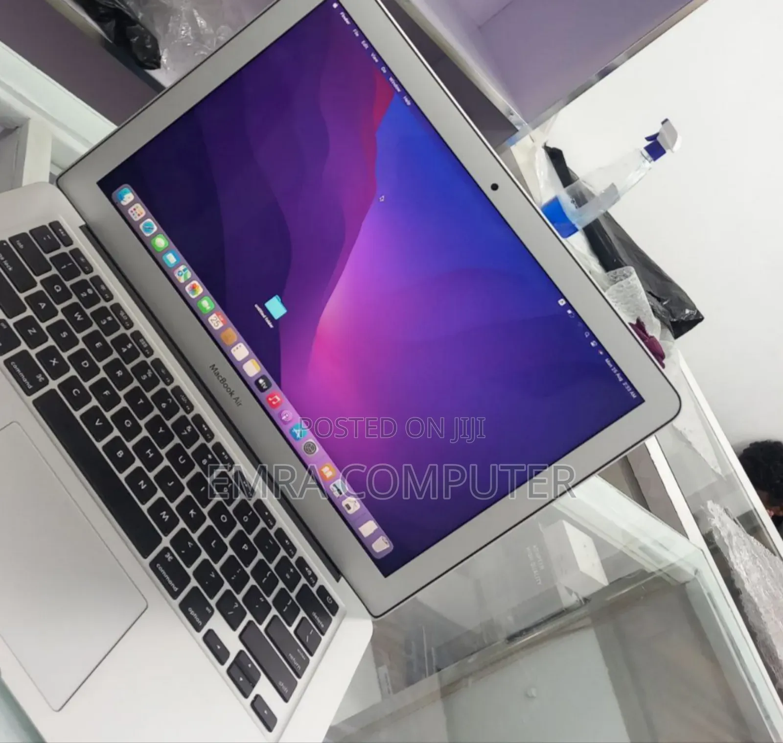 New Laptop Apple MacBook Air 2017 8GB Intel Core I5 SSD 256GB