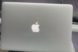 New Laptop Apple MacBook Air 2017 8GB Intel Core I5 SSD 256GB