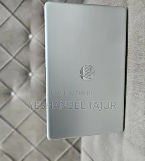 New Laptop HP Stream Notebook 8GB Intel Core I7 SSD 1T