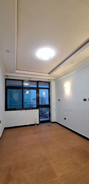 3bdrm Apartment in Yeka for sale