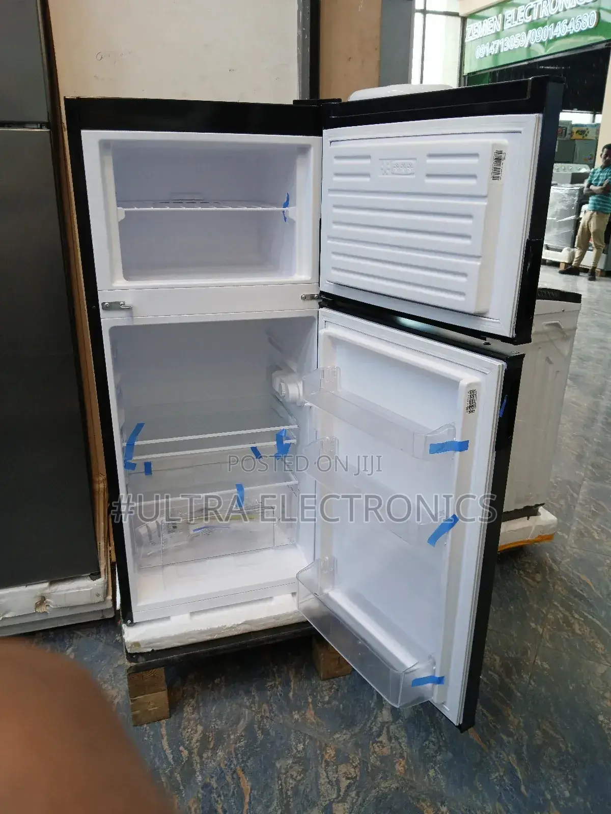 Eurolux Refrigerator 233l
