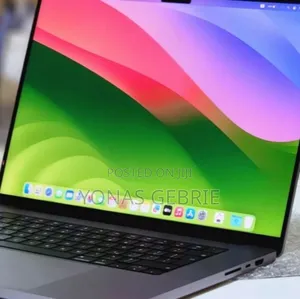 New Laptop Apple MacBook Pro 2021 M1 32GB Apple M1 Max SSD 512GB
